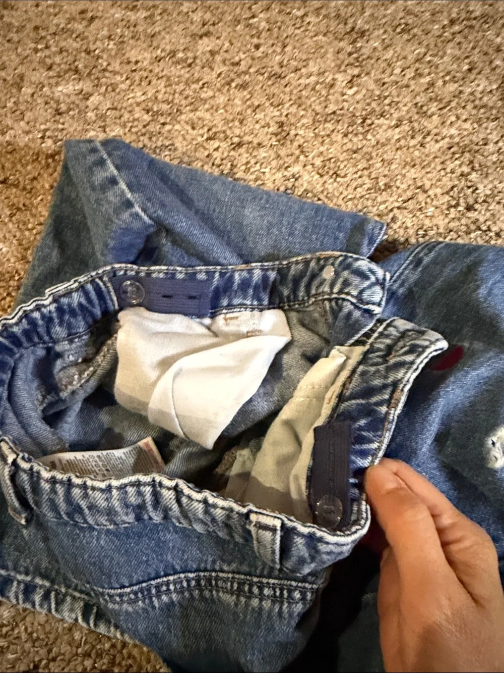 Barrel Jeans Distressed with Red Heart embroidery
